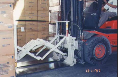 Qurğular sənayesində forklift itələyici qoşma qoşma istifadəsi